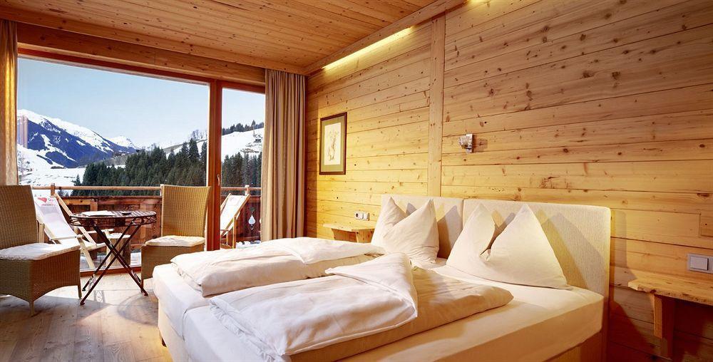 זאלבך הינטרגלם Art & Ski-In Hotel Hinterhag חדר תמונה