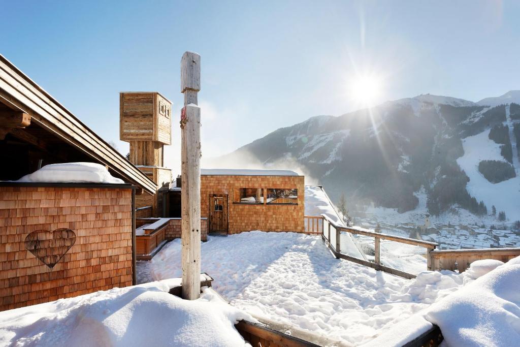 זאלבך הינטרגלם Art & Ski-In Hotel Hinterhag מראה חיצוני תמונה