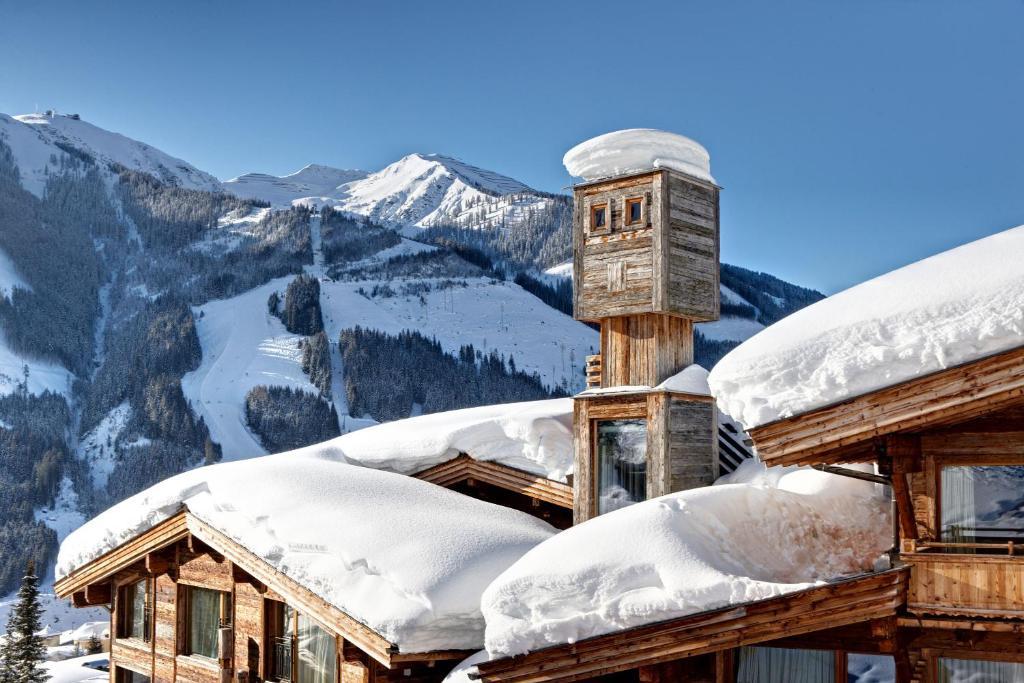 זאלבך הינטרגלם Art & Ski-In Hotel Hinterhag מראה חיצוני תמונה