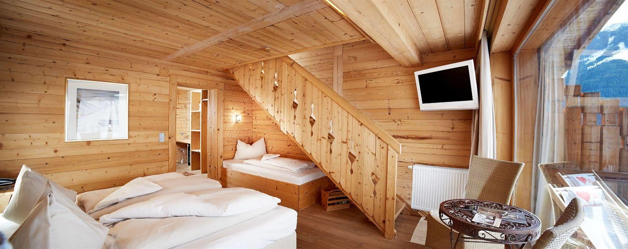 זאלבך הינטרגלם Art & Ski-In Hotel Hinterhag חדר תמונה